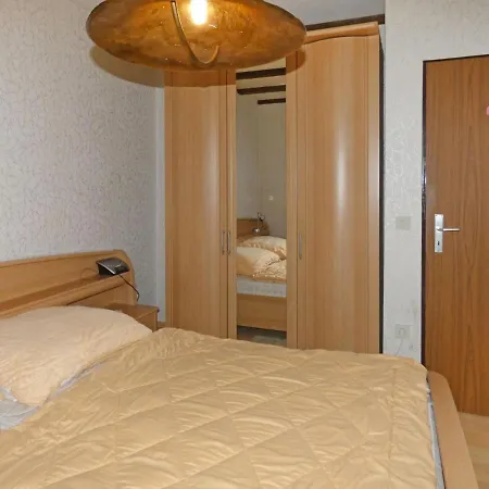 Apartman Am Hohen Bogen-14